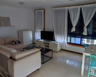 Living room of Duplex to rent in Las Palmas de Gran Canaria  with Terrace, Furnished and Oven