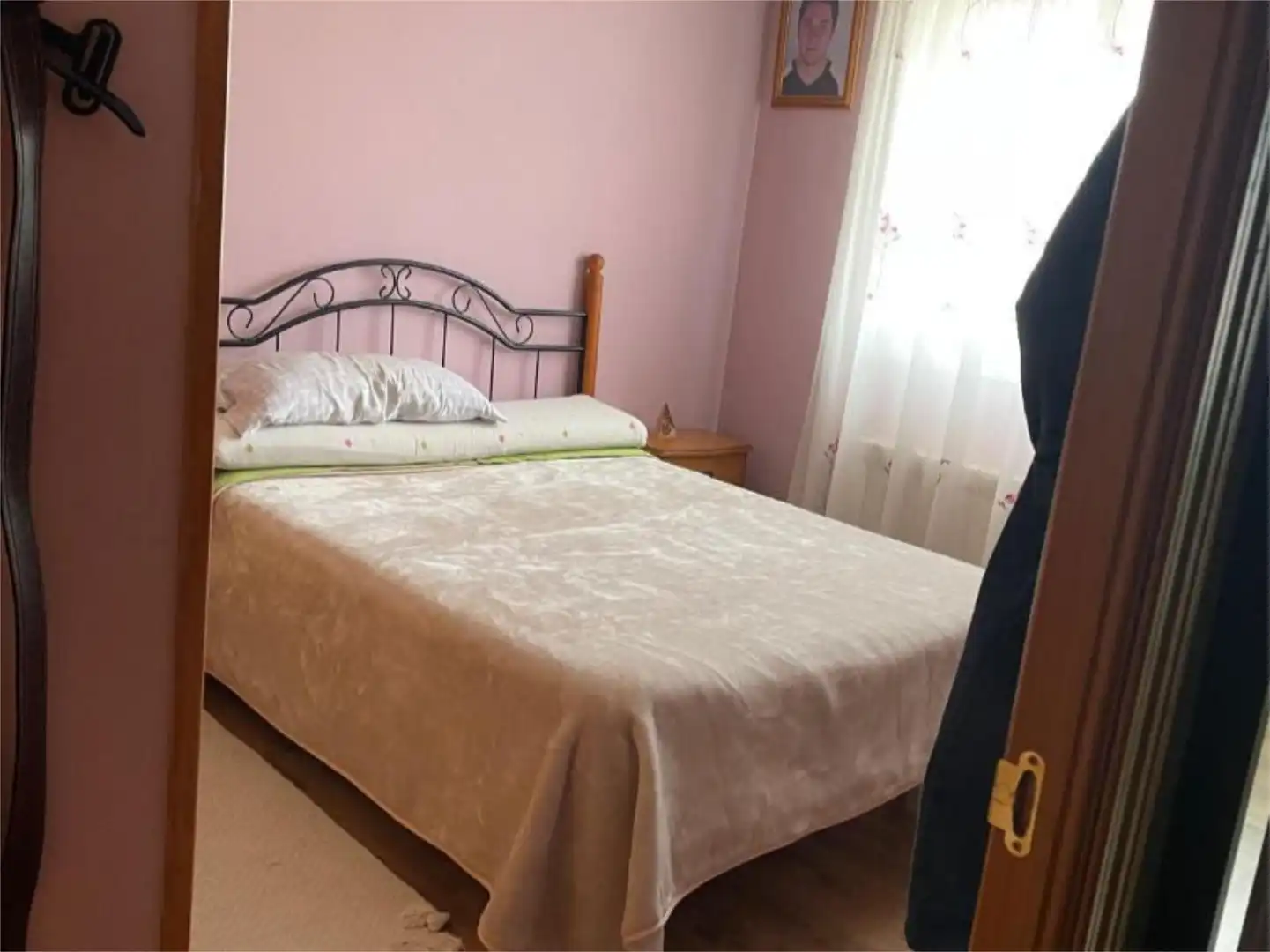 Casa o chalet en venta en Calle Ocaña, 1, Las Lomas Habitación de Casa o chalet en venta en Seseña con Aire acondicionado, Calefacción y Jardín privado