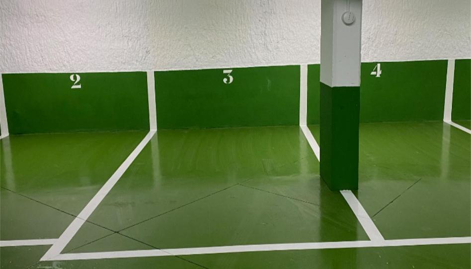 Garatge de lloguer a Carrer de Simancas, 16, Pubilla Cases, Barcelona - imatge 1 Foto 1 de Garatge de lloguer a Carrer de Simancas, 16, Pubilla Cases, Barcelona