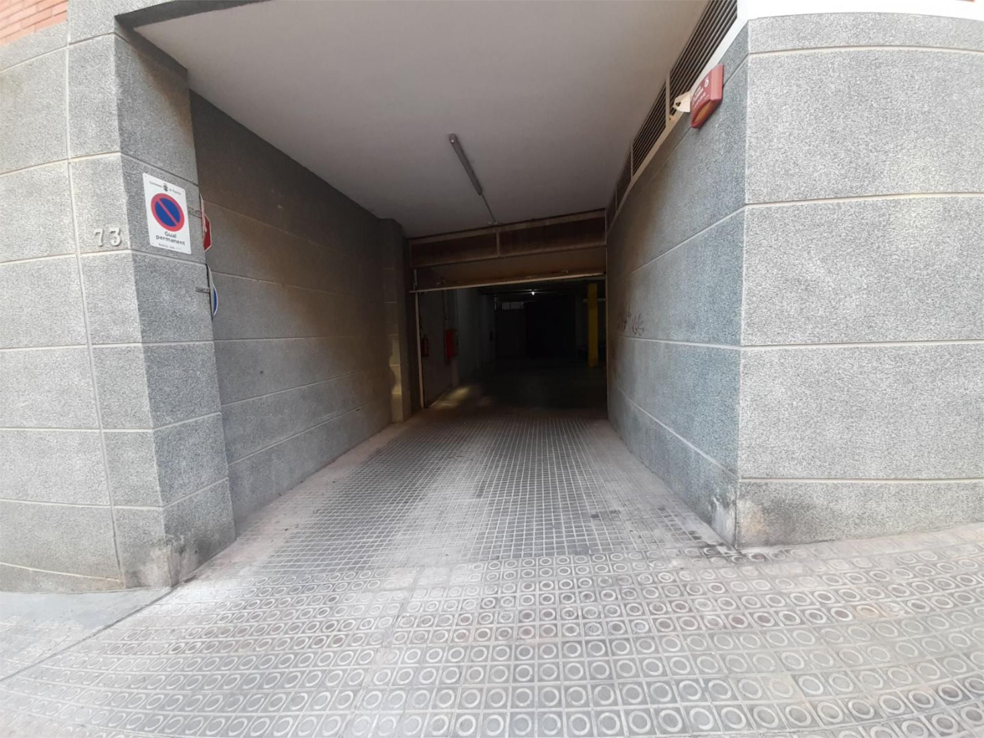 Parking of Garage for sale in Manresa