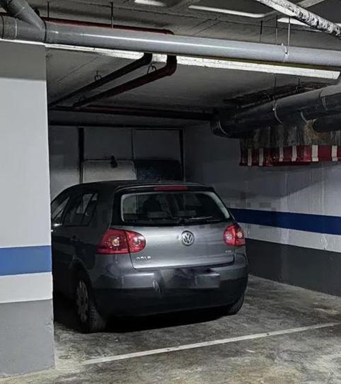 Foto 2 de Garatge en venda a Calle Cardenal Ilundain, 24, Bami - La Estrella, Sevilla