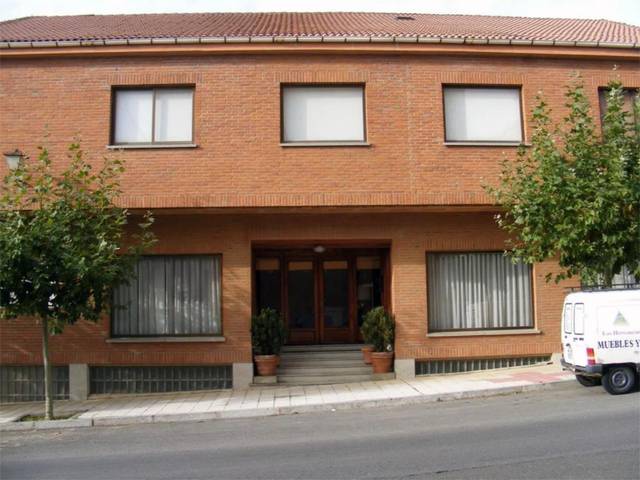 Nave industrial en Venta en Calle Campo Azálvaro, 13 en Hervencias Altas - El Pinar