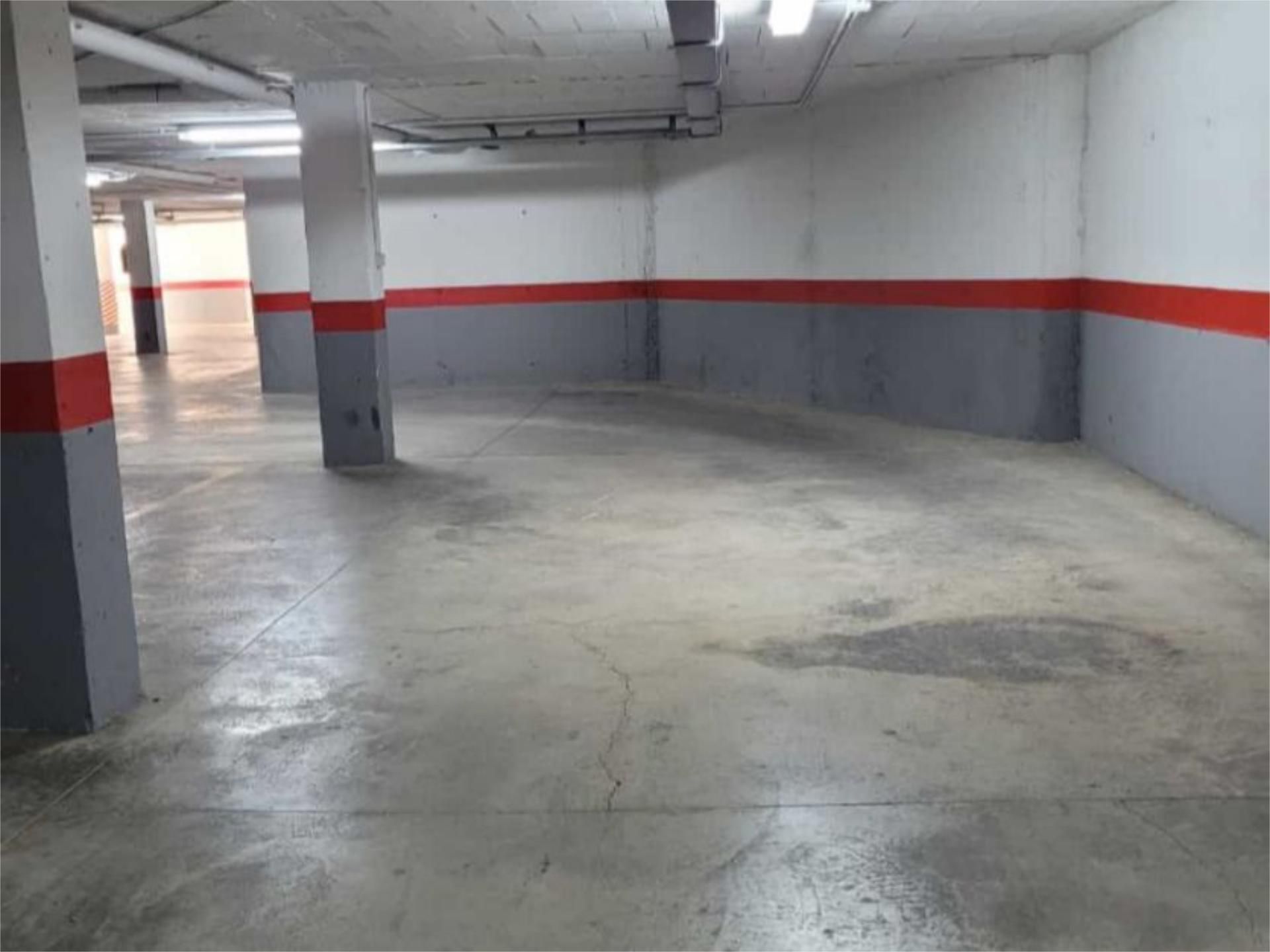 Parking de Piso en venta en Cazorla con Aire acondicionado, Calefacción y Terraza