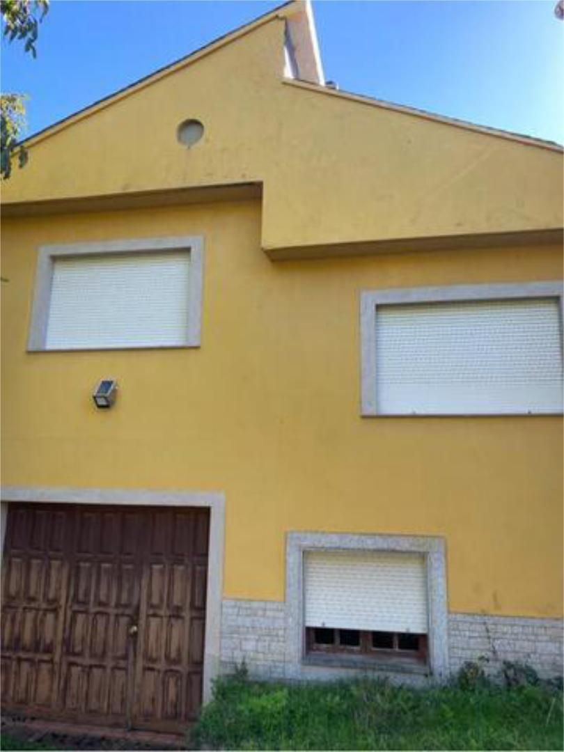 Exterior view of Single-family semi-detached for sale in Monforte de Lemos  with Heating, Private garden and Terrace