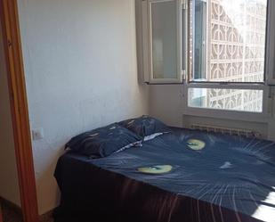 Bedroom of Flat to rent in  Madrid Capital  with Heating, Parquet flooring and Washing machine