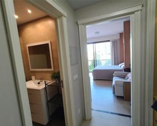 Bedroom of Flat for sale in  Madrid Capital  with Swimming Pool