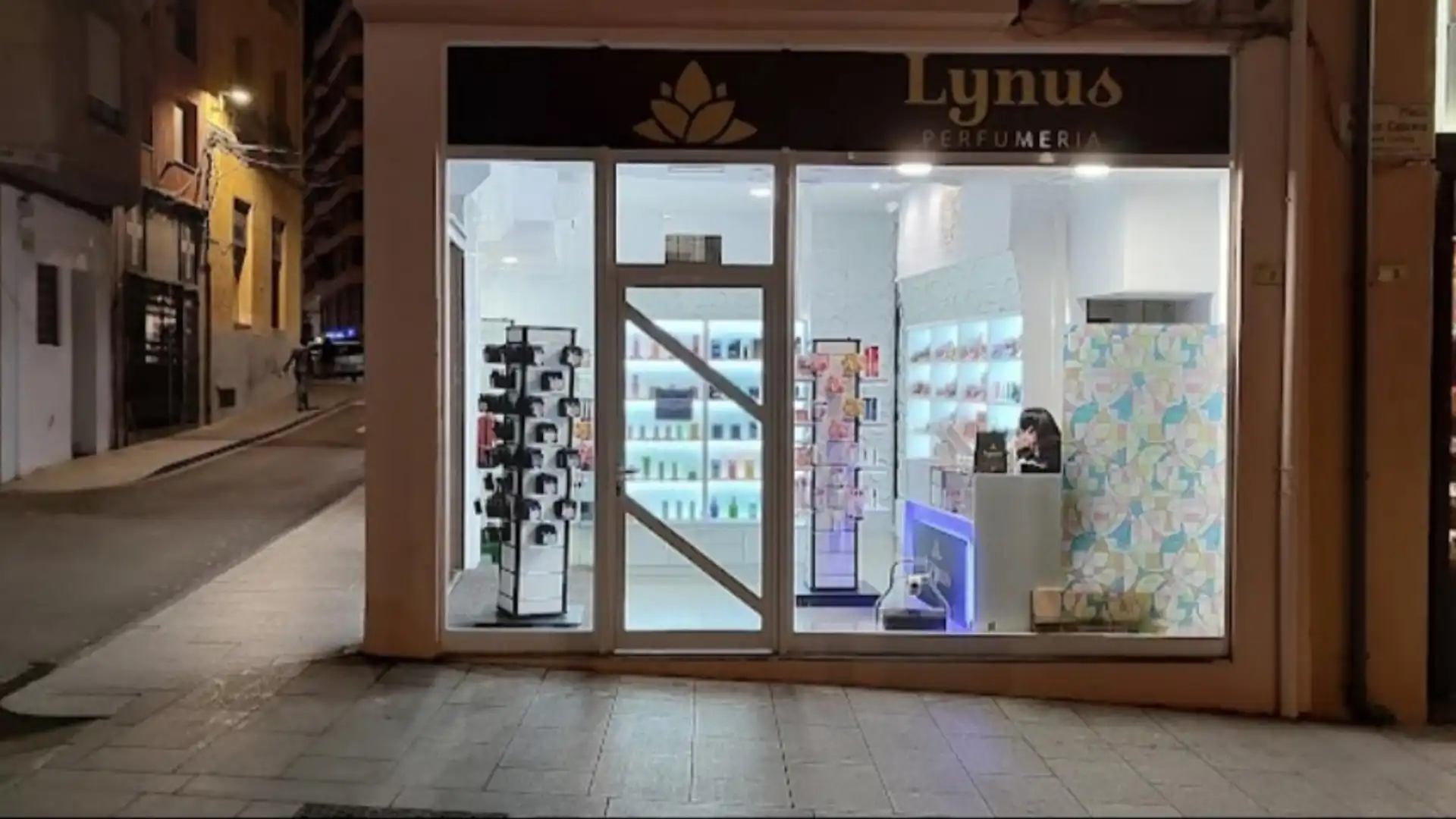 Local en traspaso en Tortosa con Aire acondicionado y Calefacción