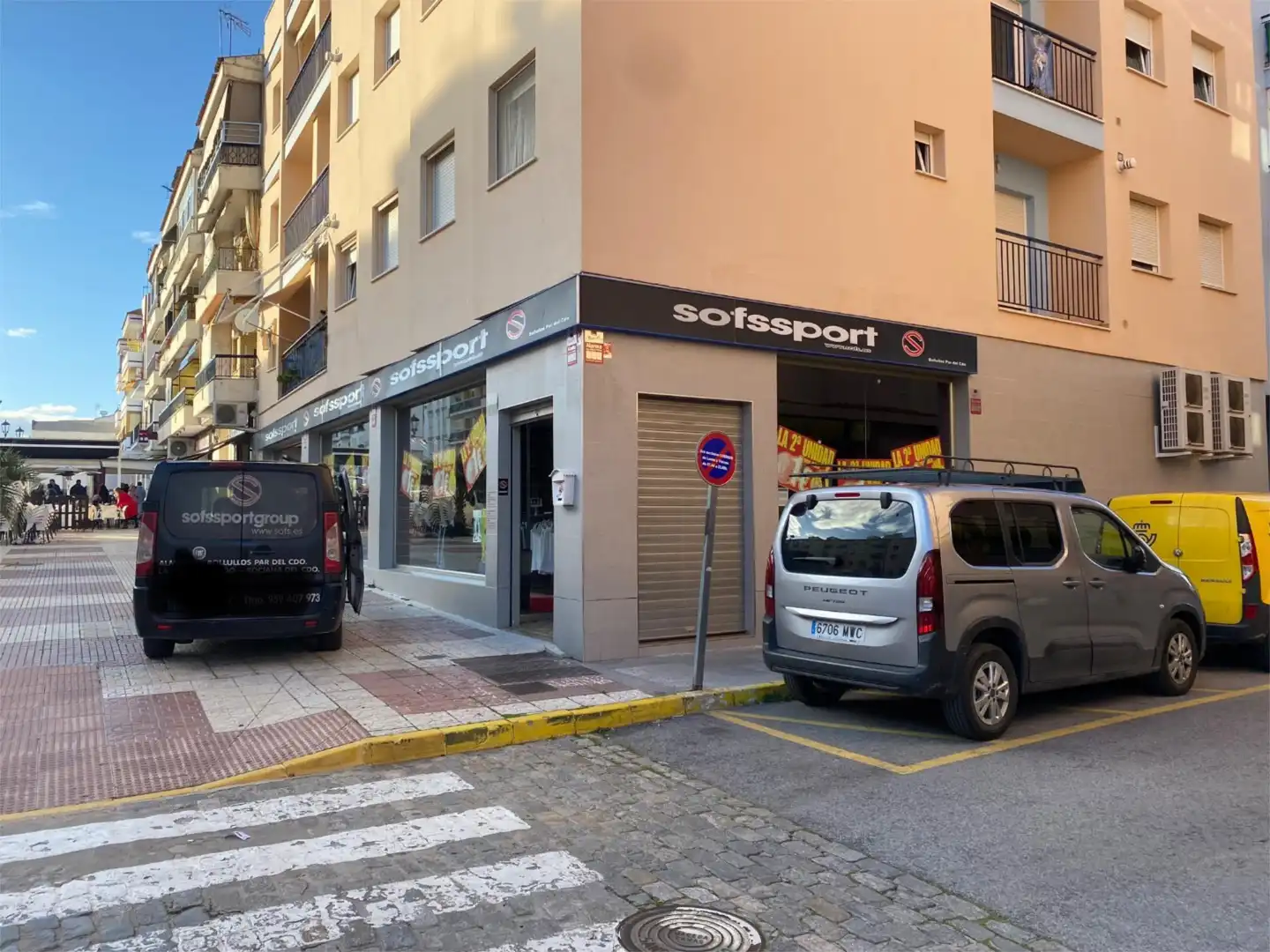 Geschaftsraum zur Miete in Calle Mariano Ayala, Bollullos Par del Condado Geschaftsraum zur Miete in Bollullos Par del Condado mit Klimaanlage und Heizung
