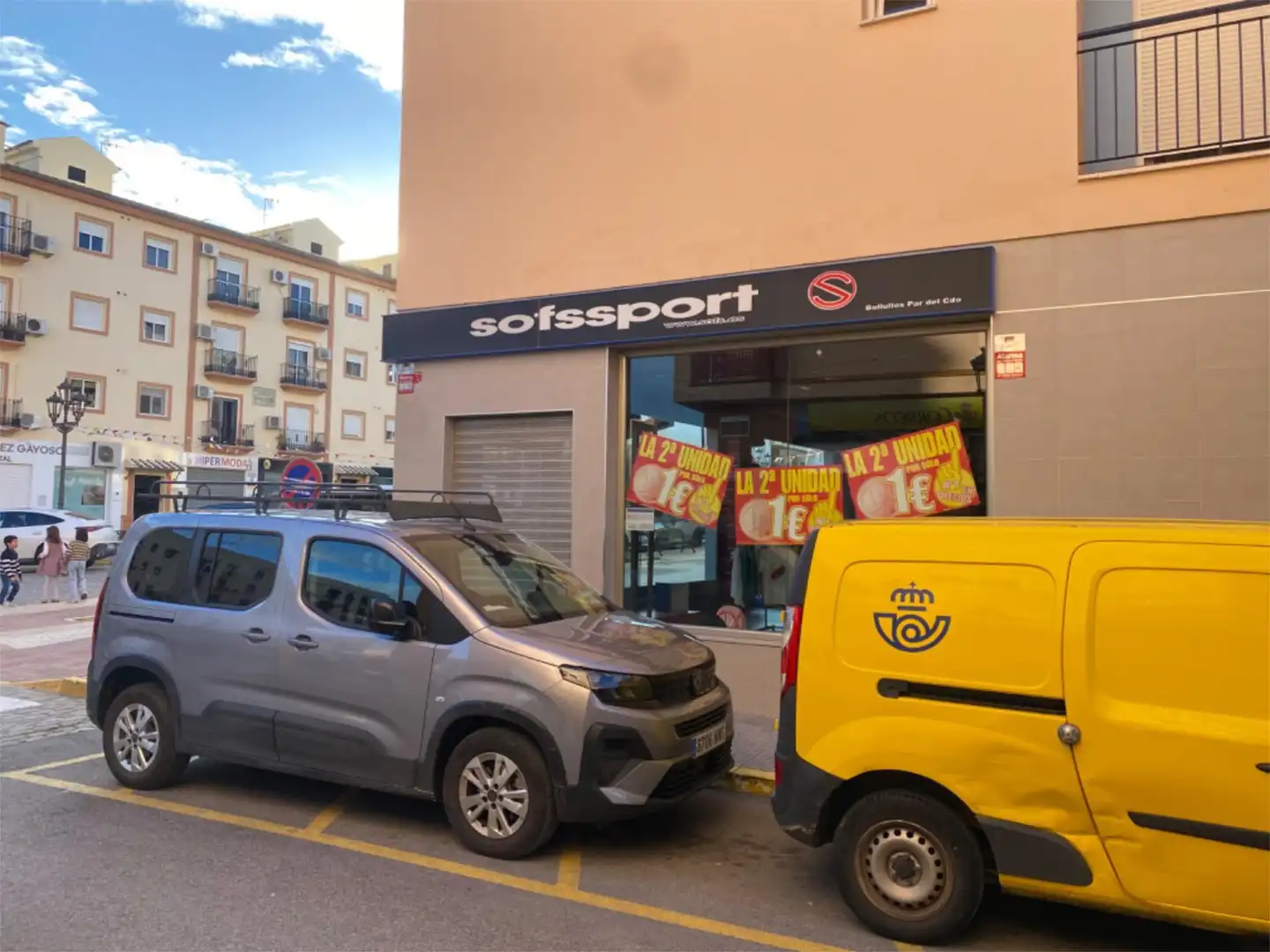 Geschaftsraum zur Miete in Calle Mariano Ayala, Bollullos Par del Condado Geschaftsraum zur Miete in Bollullos Par del Condado mit Klimaanlage und Heizung