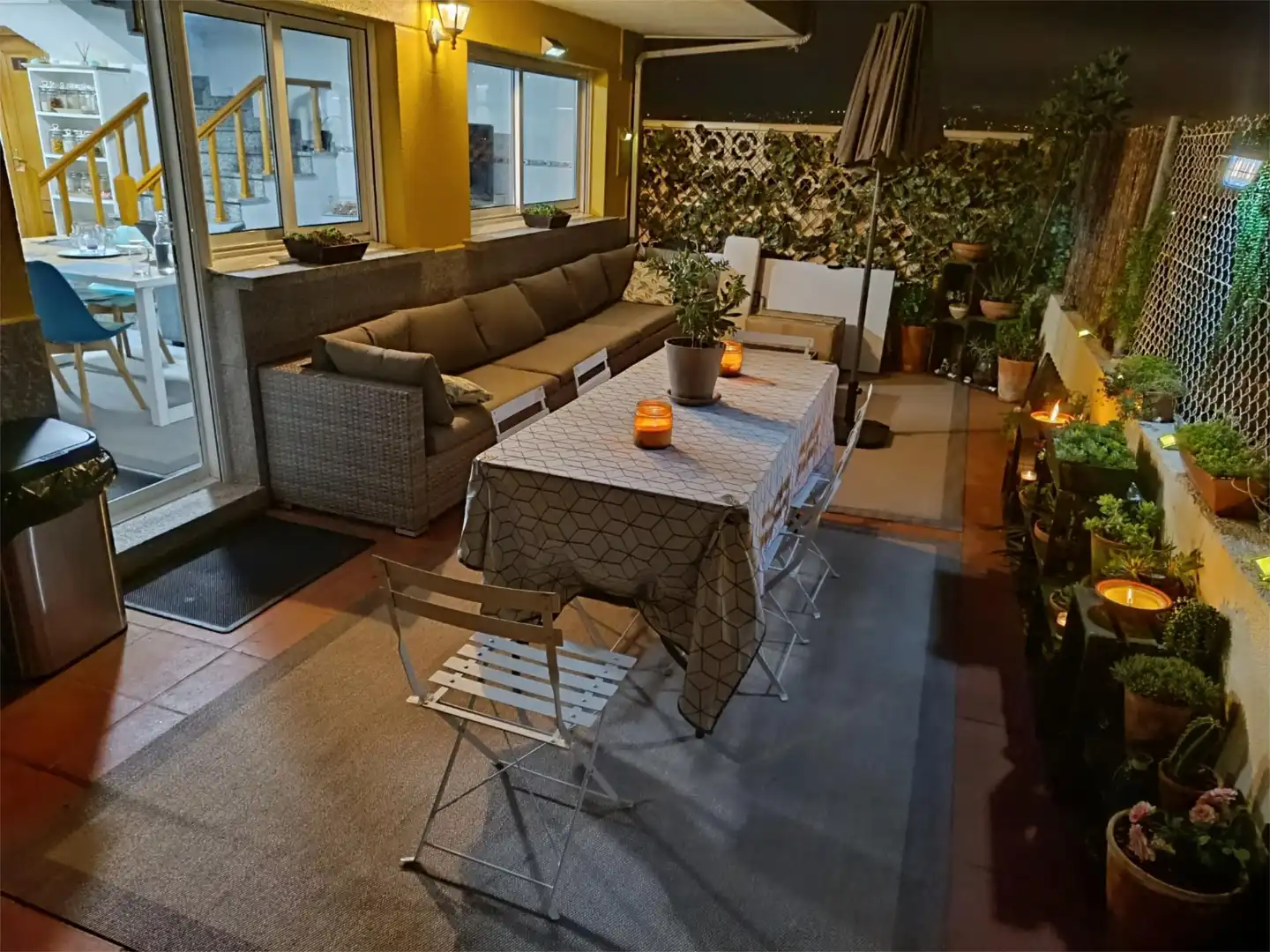 Habitació a Estrada da Guia, 193, Moaña Terrassa de Casa o xalet per a compartir en Moaña amb Jardí privat, Terrassa i Moblat