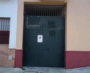 Außenansicht von Garage miete in Coria del Río