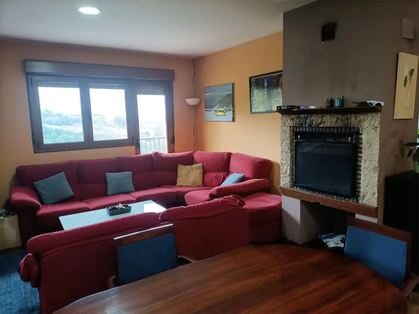 Casa o xalet en venda a La Barganiza, S/n, Parroquias Norte Sala d'estar de Casa o xalet en venda en Siero amb Terrassa i Piscina