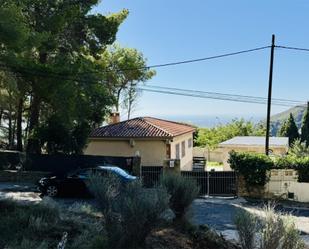 Vista exterior de Casa o xalet per a compartir en Benicasim / Benicàssim amb Aire condicionat, Calefacció i Jardí privat