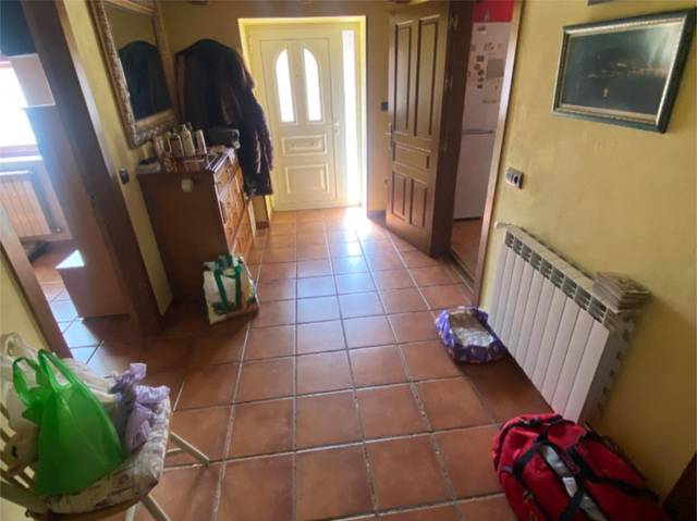 Casa-chalet en Venta en Calle la Reguera, 15 en Villasabariego