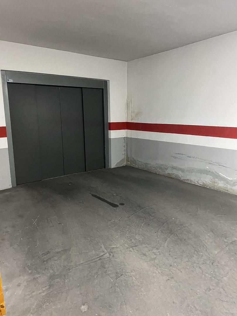 Aparcament de Garatge de lloguer en L'Eliana