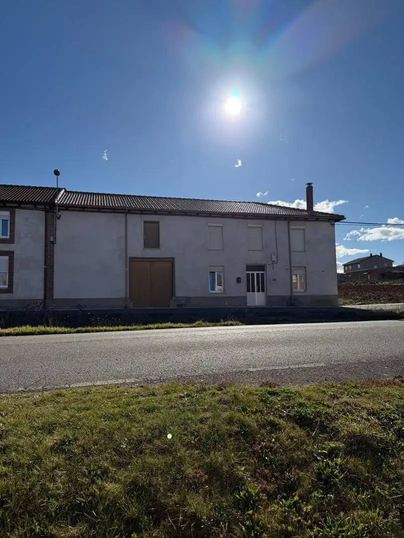 Detached homes for sale in Calle Real, 5, Benavides Detached homes for sale in Calle Real, 5, Benavides