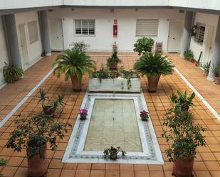 Flat to rent in  Sevilla Capital  with Air Conditioner, Heating and Parquet flooring