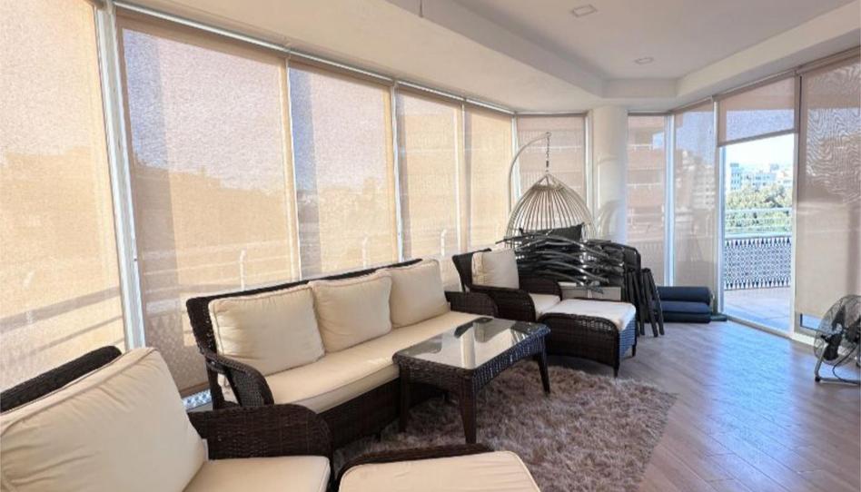 Flat to rent in Isabel la Católica, 6, Benalúa, Alicante - image 1 Photo 1 of Flat to rent in Isabel la Católica, 6, Benalúa, Alicante