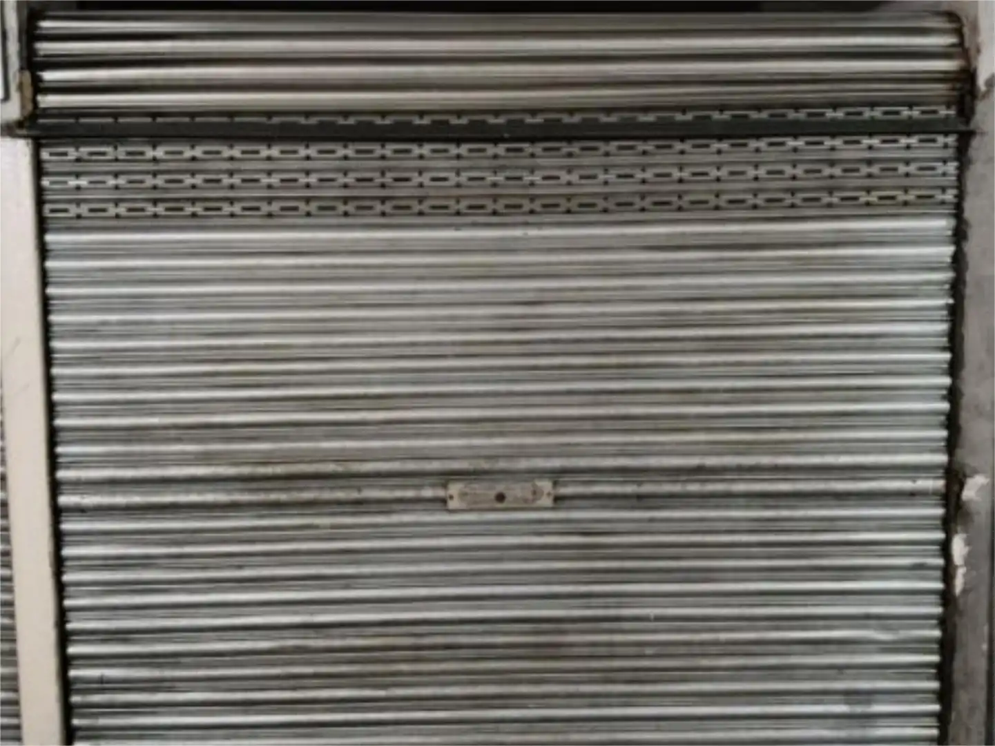 Außenansicht von Garage zum Verkauf in Urretxu