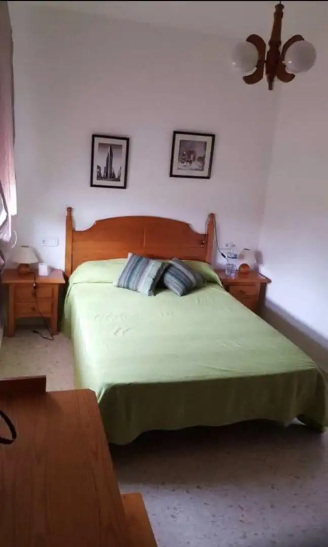Habitación de Casa adosada de alquiler en Islantilla con Calefacción, Terraza y Trastero