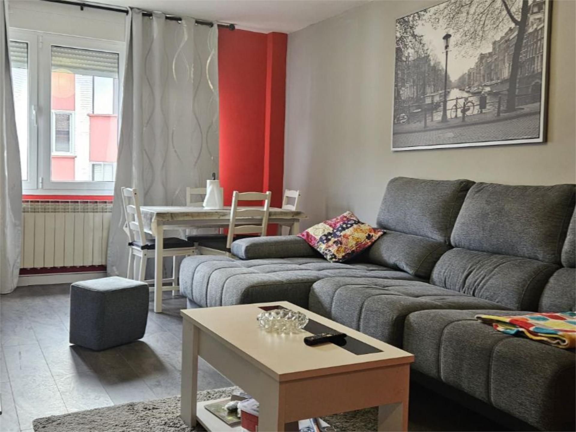 Living room of Flat for sale in Merindad de Valdeporres  with Heating, Storage room and Furnished
