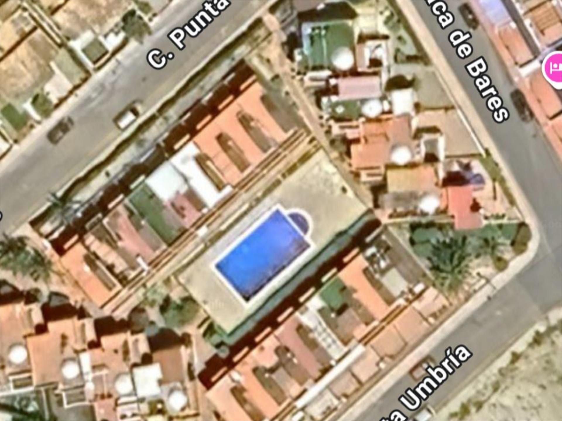 Flat to rent in Calle Estaca de Bares, 138, El Alamillo