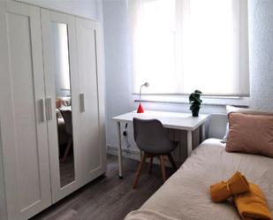 Bedroom of Flat to share in Torrelavega   with Heating, Terrace and Furnished