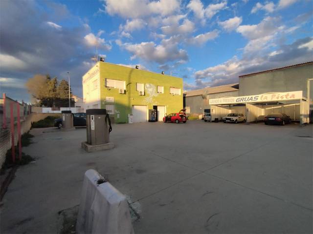 Terreno en Venta en Calle E, 8 en Suroeste - Zona Hospital