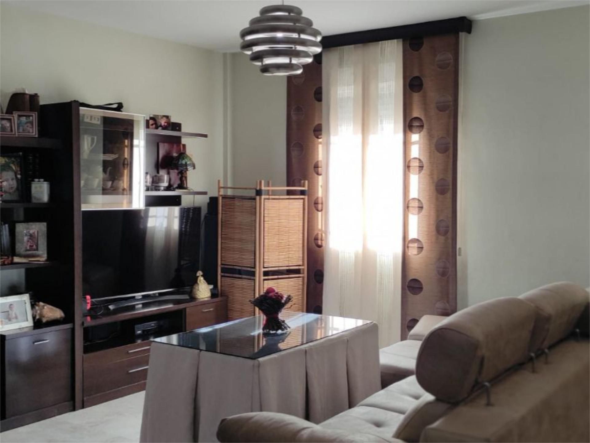 Living room of Single-family semi-detached for sale in Guadalcázar