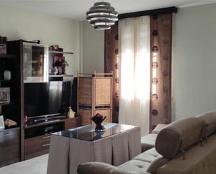 Living room of Single-family semi-detached for sale in Guadalcázar