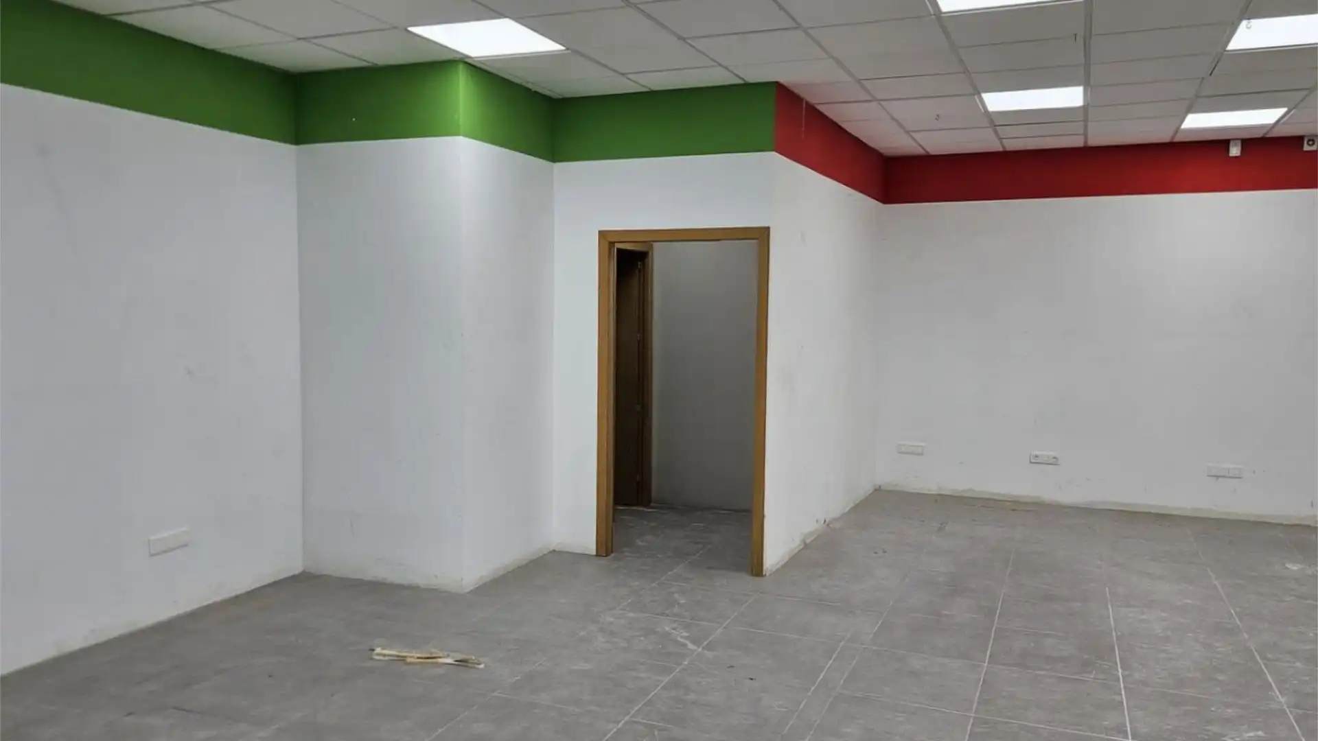 Premises for rent in Avenida España, 3, Villanueva de la Torre Premises for rent in Villanueva de la Torre with Air Conditioner and Heating