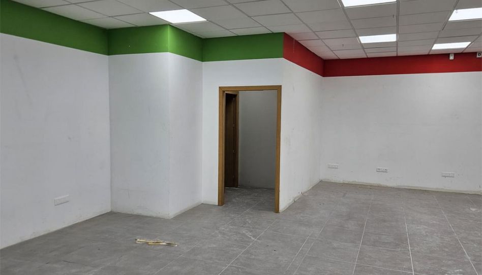 Premises for rent in Avenida España, 3, Villanueva de la Torre, Guadalajara - image 1 Photo 1 of Premises for rent in Avenida España, 3, Villanueva de la Torre, Guadalajara