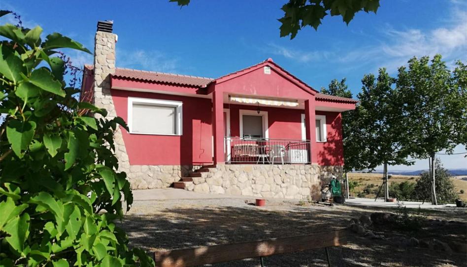 House or chalet for sale in Calle Circular II, 123, Maello, Ávila - image 1 Photo 1 of House or chalet for sale in Calle Circular II, 123, Maello, Ávila