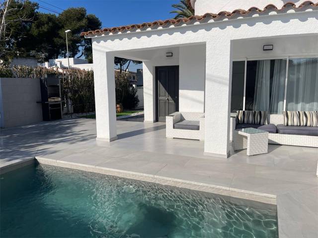 Casa-chalet en Alquiler en Passatge a Ampurias, 7C en Carmençó