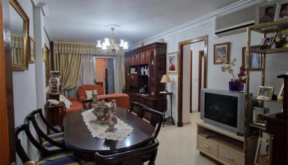 Photo 1 of Flat for sale in Calle Diego Puerta, 5b, El Torrejón - El Cerezo, Sevilla