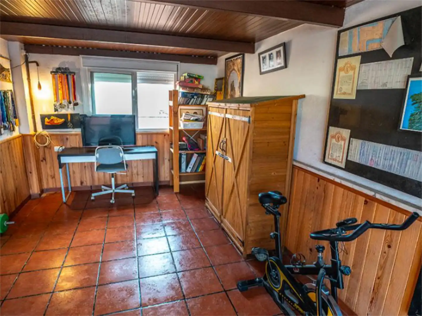 Piso en venta en Calle Almeria, 21, Monda Habitación de Piso en venta en Monda con Aire acondicionado, Calefacción y Terraza