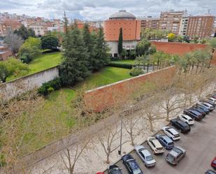 Exterior view of Flat to rent in Badajoz Capital  with Air Conditioner and Terrace