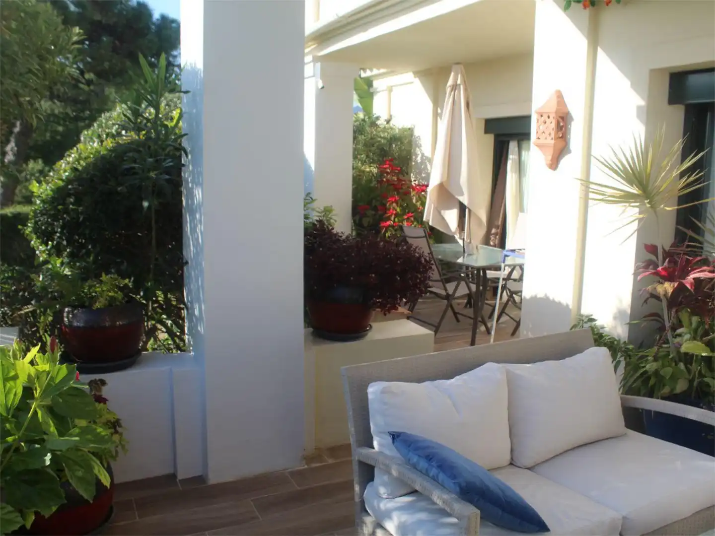 Wohnung zum Verkauf in Via Brijan, 5, Montemayor - Marbella Club Terrasse von Wohnung zum Verkauf in Benahavís mit Klimaanlage, Heizung und Privatgarten