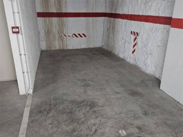 Garaje en Venta en Carrer de Miralta, 23 en Sanfeliu