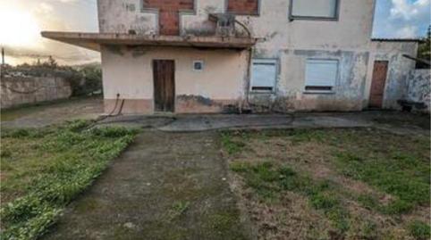 Foto 4 de Casa adosada en venda a Olveira, A Coruña