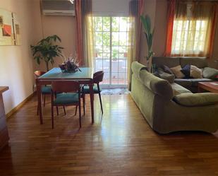 Sala d'estar de Pis en venda en  Barcelona Capital amb Aire condicionat, Calefacció i Parquet