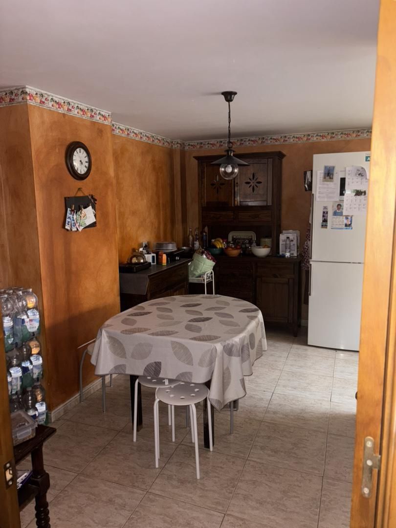 Kitchen of Flat for sale in Algeciras  with Air Conditioner, Heating and Oven