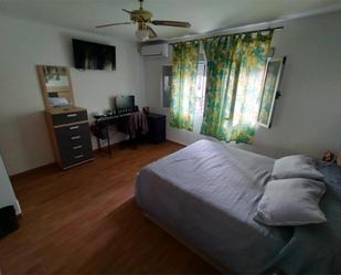 Bedroom of Single-family semi-detached for sale in Cabra  with Air Conditioner, Parquet flooring and Terrace