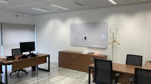 Photo 3 of Office for rent in Avenida de Diego Martínez Barrio, 10b, Parque María Luisa -Giralda Sur,  Sevilla Capital