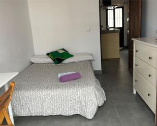 Bedroom of Flat to share in Chiclana de la Frontera  with Heating, Furnished and Balcony