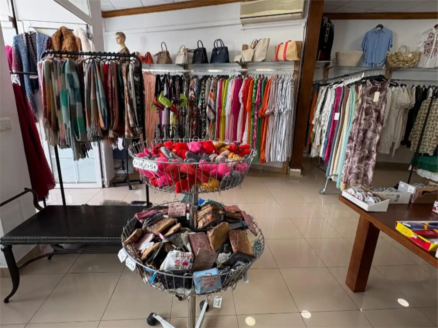 Local en traspaso en Nerja con Aire acondicionado y Amueblado