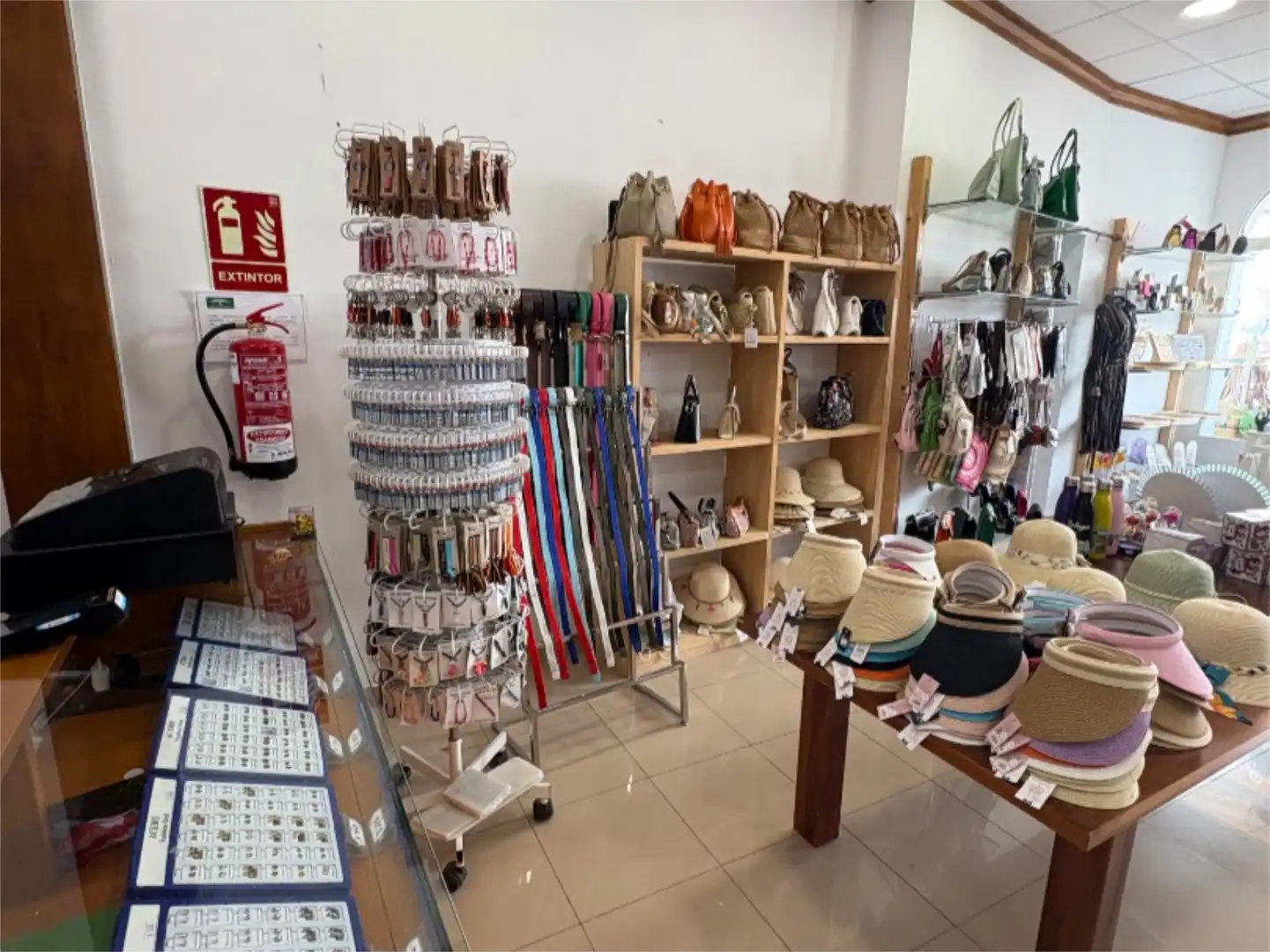 Local en traspaso en Nerja con Aire acondicionado y Amueblado