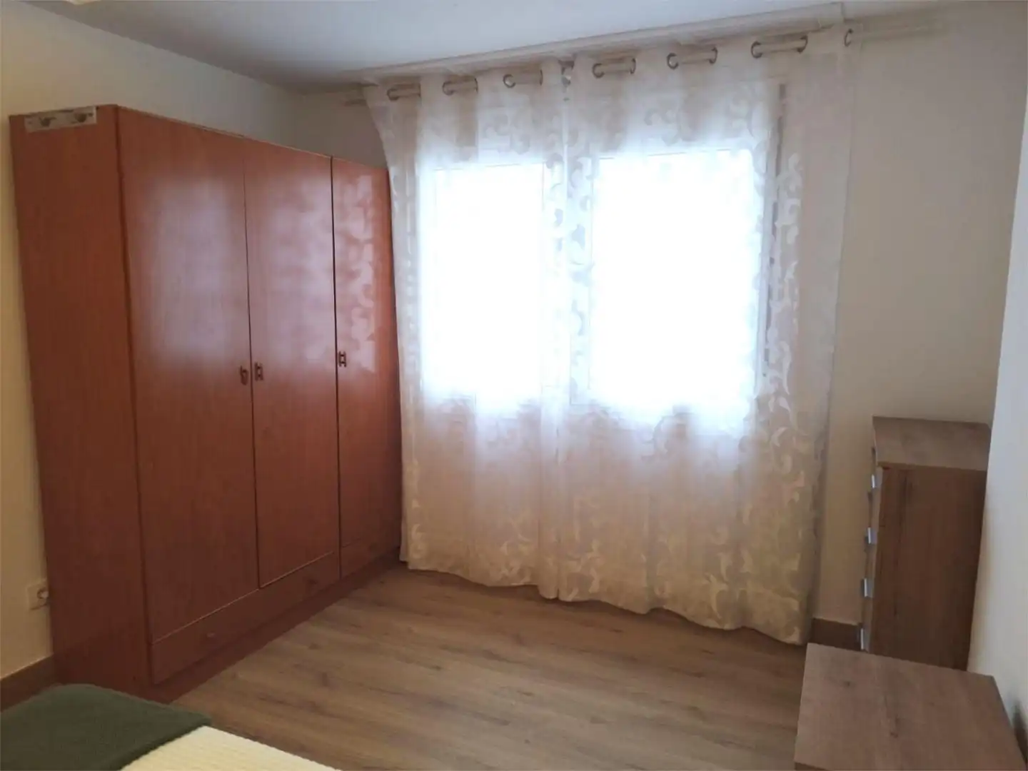 Piso de alquiler en Avenida da Habana, 32, Centro Habitación de Piso de alquiler en Ourense Capital con Calefacción, Parquet y Amueblado