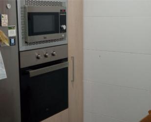 Kitchen of Flat to rent in L'Hospitalet de Llobregat  with Air Conditioner, Heating and Parquet flooring