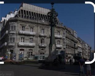 Vista exterior de Estudi en venda en Vigo  amb Calefacció i Terrassa